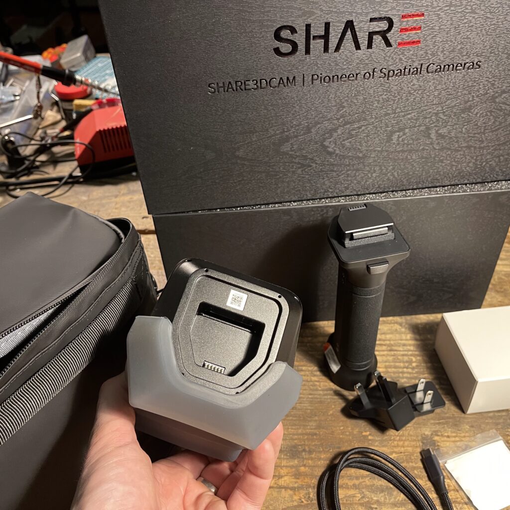 SHARE C1 fiche technique boîtier et batterie
